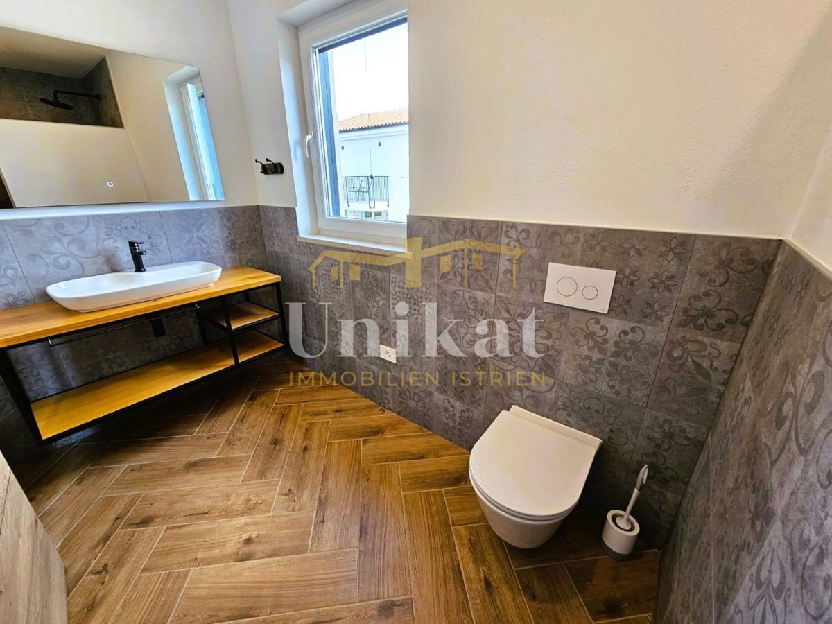 Nuova costruzione: casa con 3 camere da letto e piscina - vista mare